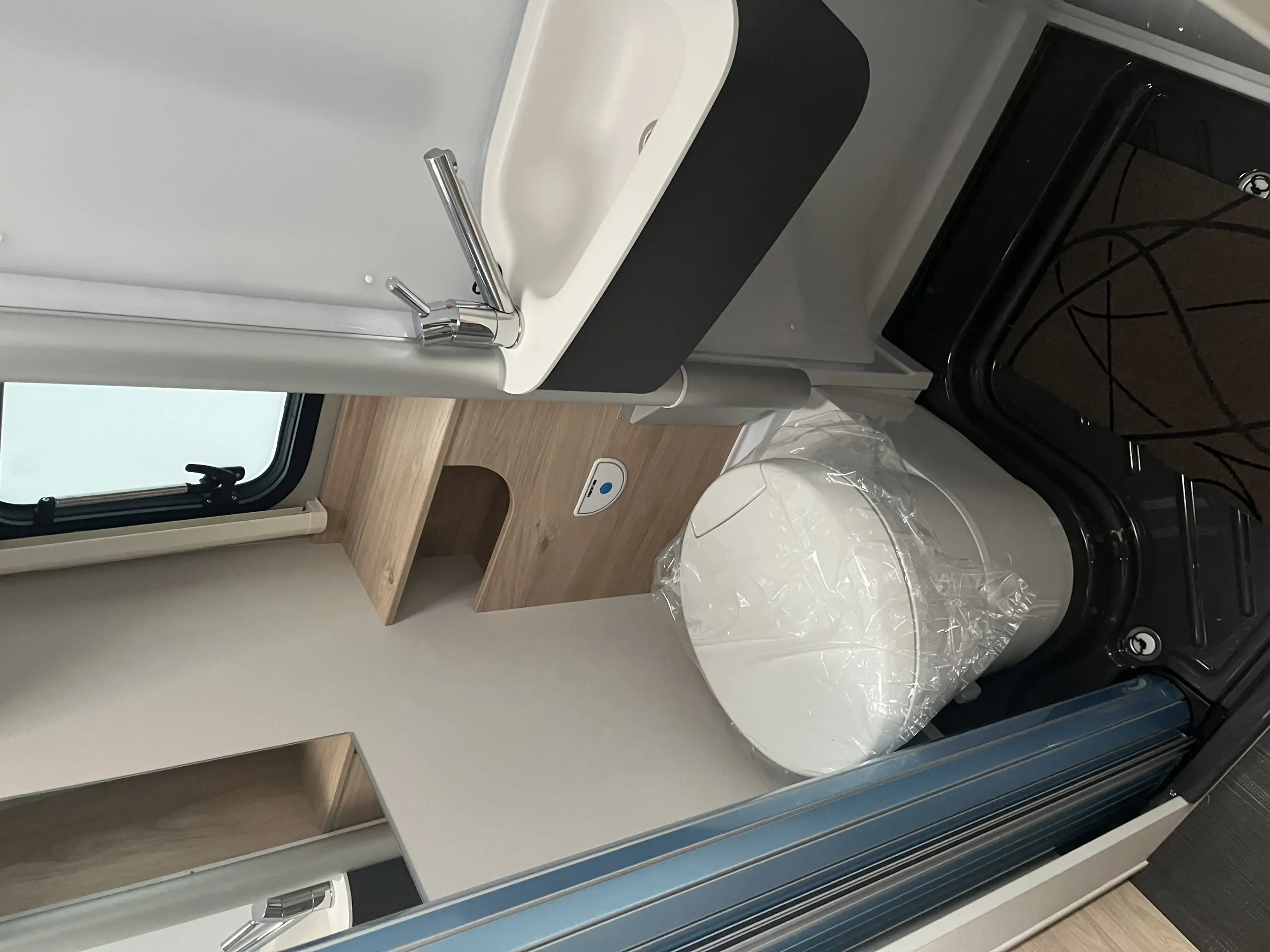 Image DETHLEFFS Globetrail 600 90 ANS 