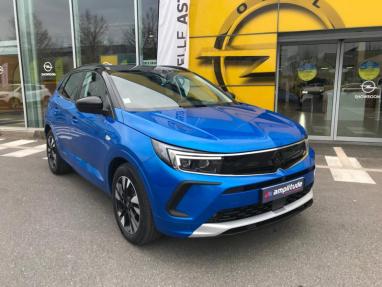 Voir le détail de l'offre de cette OPEL Grandland X Hybrid 225ch Ultimate de 2022 en vente à partir de 45 790 €