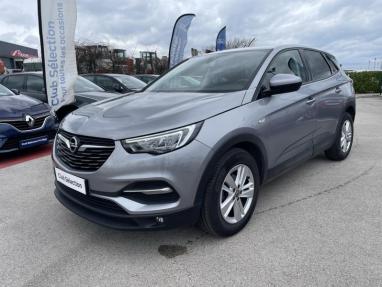 Voir le détail de l'offre de cette OPEL Grandland X 1.2 Turbo 130ch Elegance Business de 2020 en vente à partir de 160.7 €  / mois