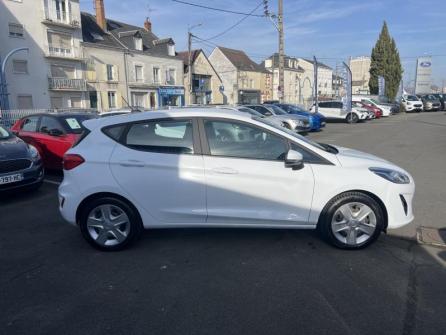 FORD Fiesta 1.5 TDCi 85ch Connect Business Nav 5p à vendre à Orléans - Image n°4