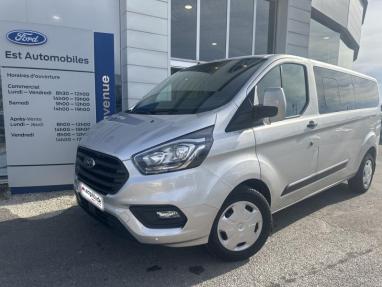 Voir le détail de l'offre de cette FORD Transit Custom Kombi 320 L2H1 2.0 EcoBlue 130ch mHEV Trend Business 7cv de 2020 en vente à partir de 433.74 €  / mois