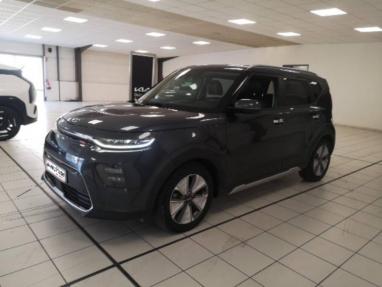Voir le détail de l'offre de cette KIA e-Soul Premium 204ch de 2020 en vente à partir de 182.08 €  / mois