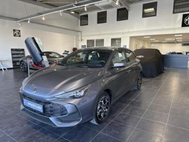 Voir le détail de l'offre de cette MG MOTOR MG3 Hybrid+ 195ch Comfort de 2024 en vente à partir de 277.7 €  / mois