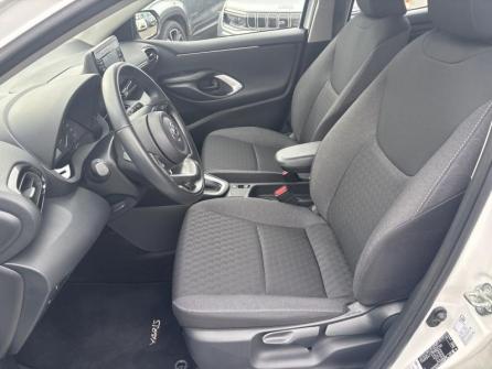 TOYOTA Yaris 116h Dynamic 5p MY22 à vendre à Châteauroux - Image n°10