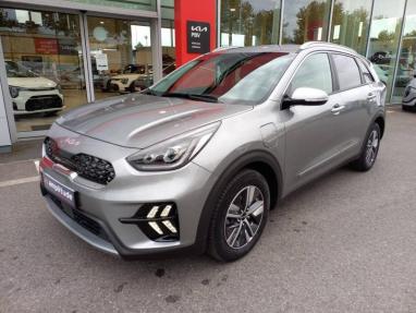 Voir le détail de l'offre de cette KIA Niro 1.6 GDi 105ch ISG + Plug-In 60.5ch Lounge DCT6 MY22 de 2021 en vente à partir de 235 €  / mois