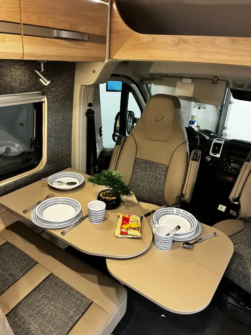 Image Dethleffs Globetrail 640 Fourgon